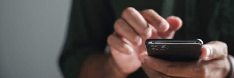 Android screen rotation control: How to stop your phone from flipping when you don’t want it to